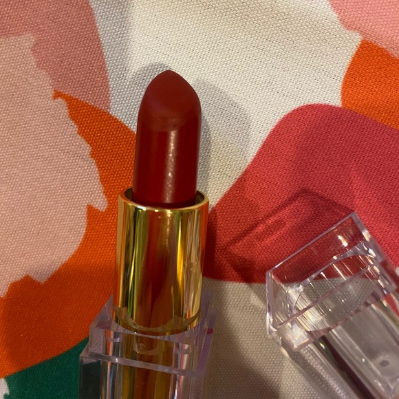 MAC Charlotte Olympia Matte Lipstick - Picture 6 of 6